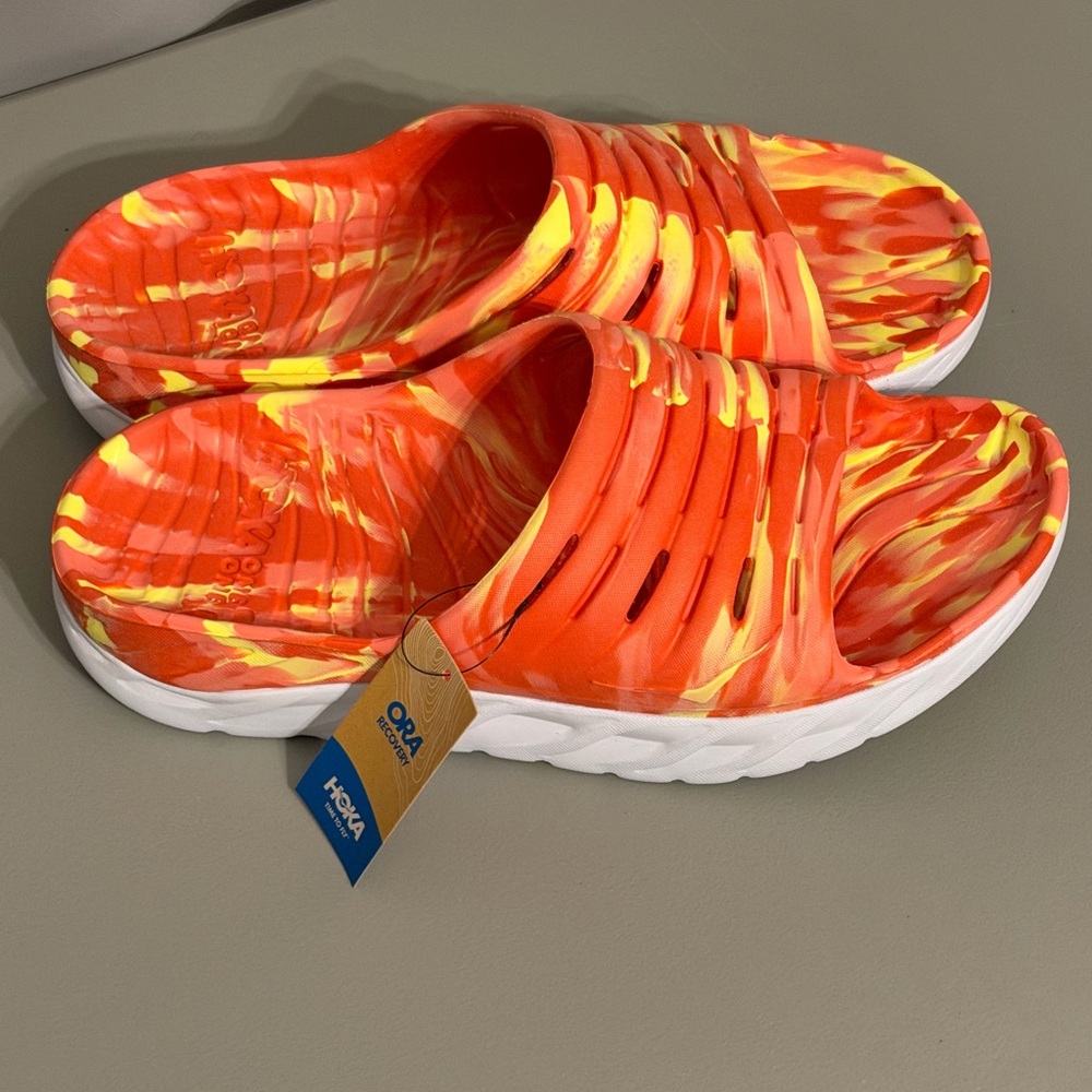 Hoka One One Ora Recovery Yellow/Pear Fiesta Slides Men’s 12 Women’s 14 - Picture 2 of 5